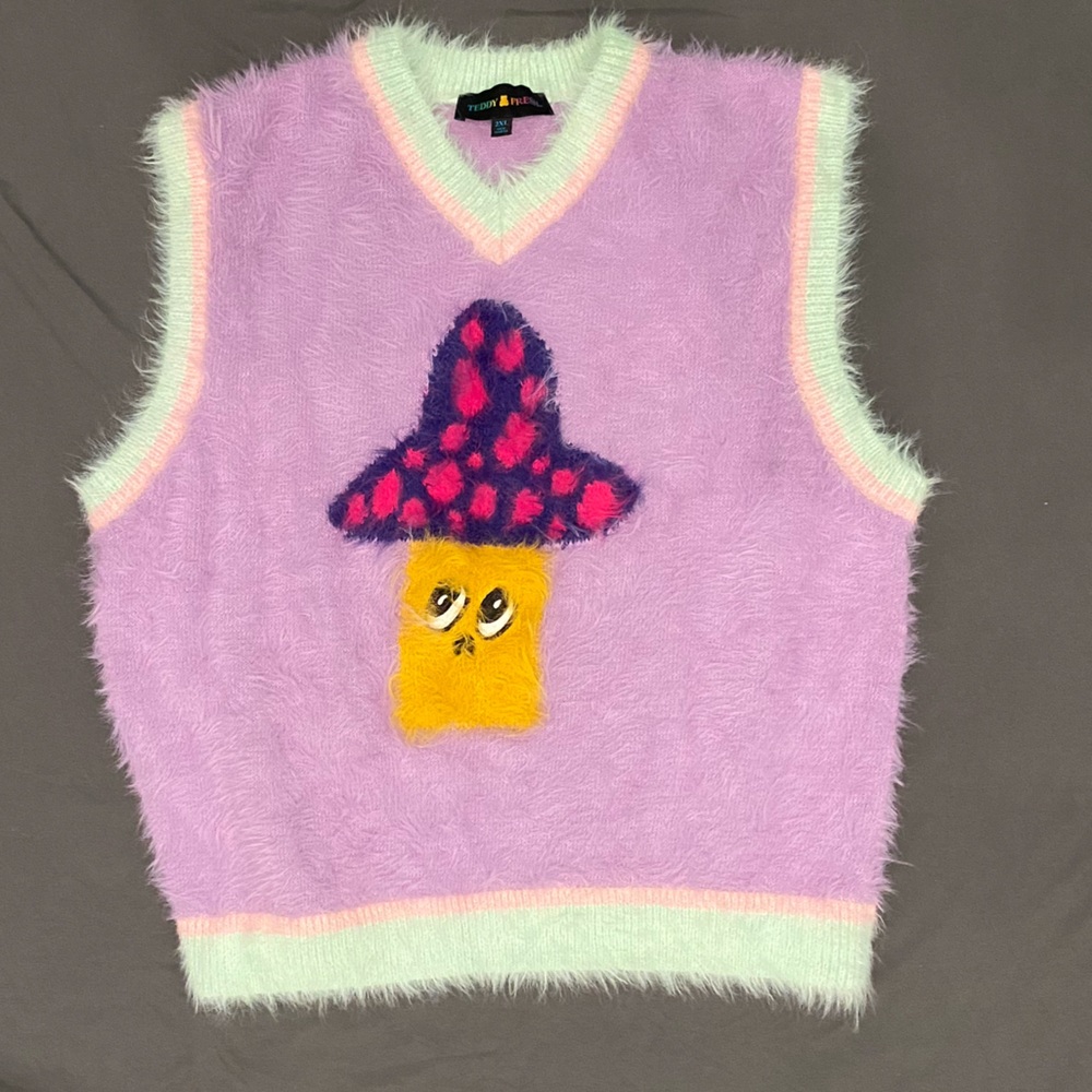 Teddy Fresh sweater vest size 2X